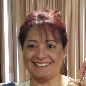 Meet your Posher, Iris